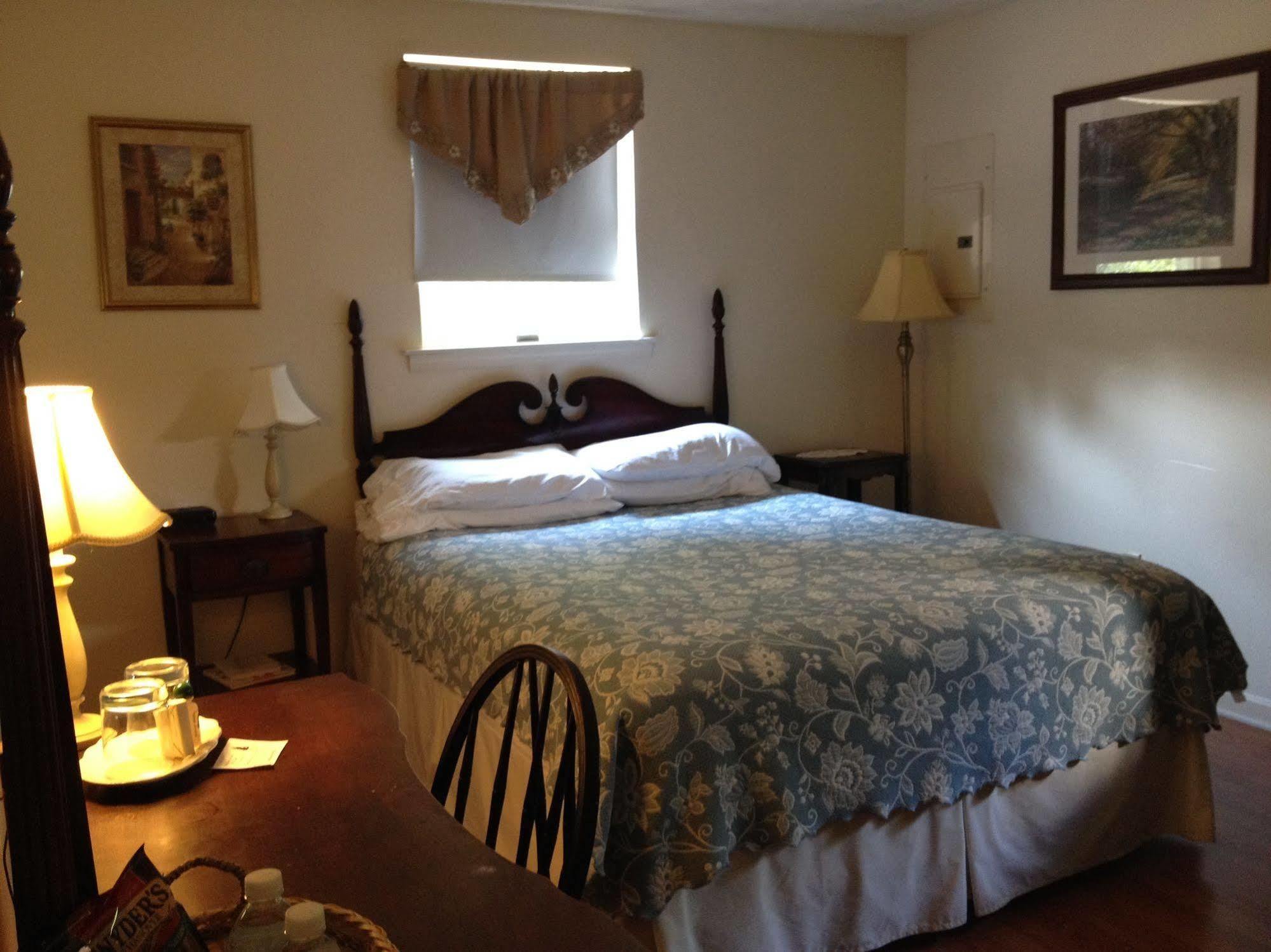 Red Lion Bed & Breakfast 外观 照片